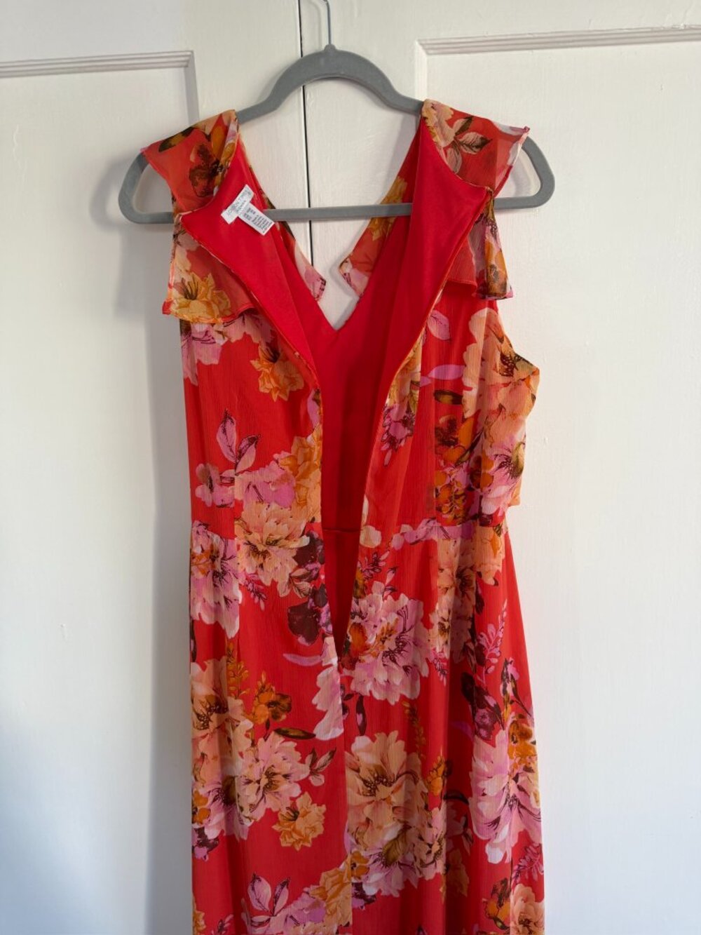 Fun & Flouncy High-Low Maxi Dress - Picture 6 of 8